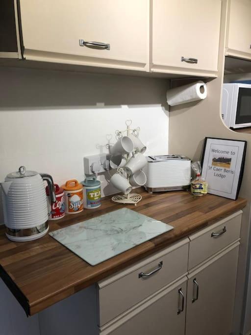 5F Stanley Lodge, Caer Beris, Builth Wells - No Tradesman ภายนอก รูปภาพ